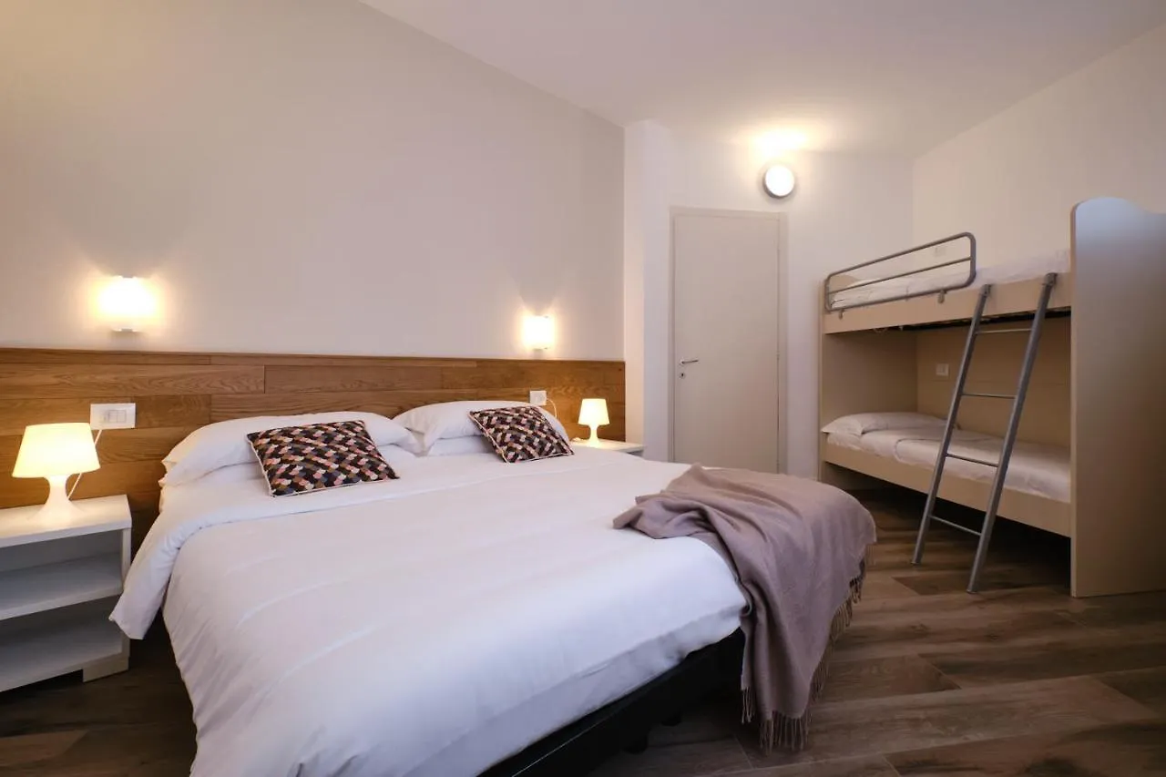 Villaggio Turistico Lugana Marina Sirmione 3*,