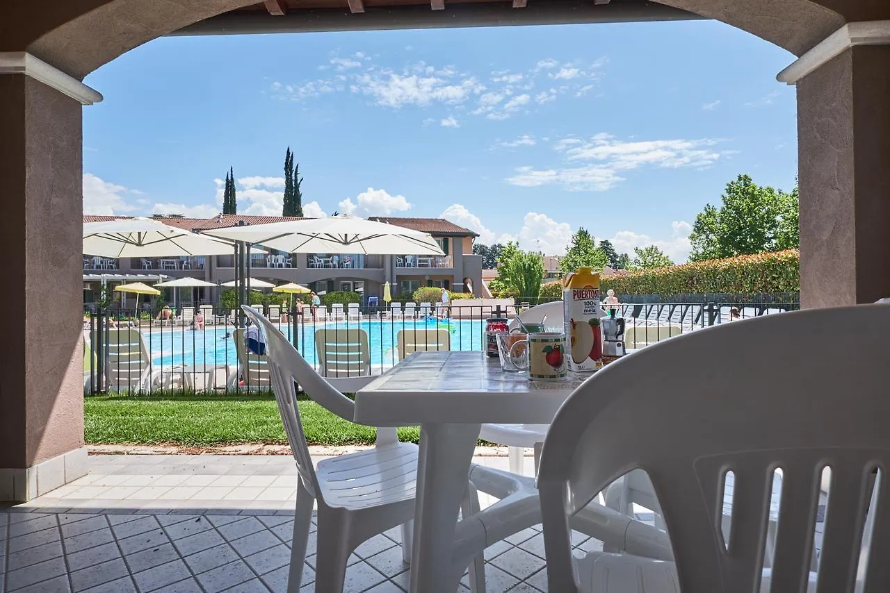 Apart-hotel Villaggio Turistico Lugana Marina Sirmione