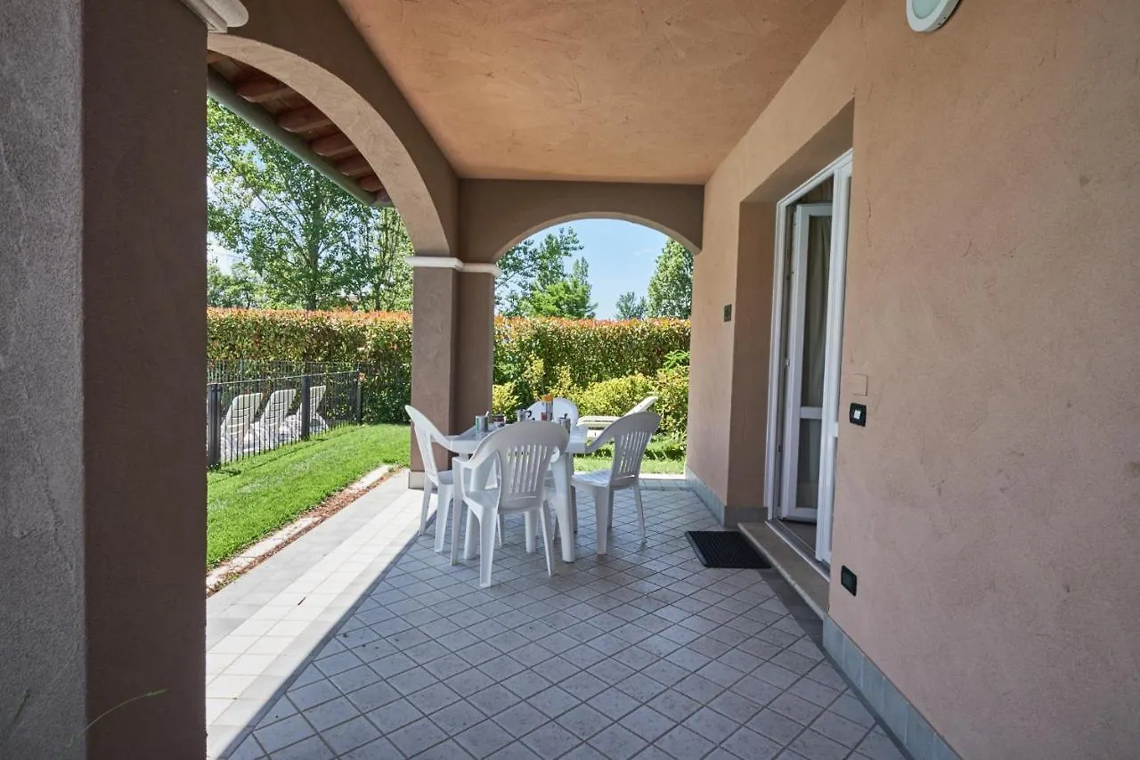 Villaggio Turistico Lugana Marina Sirmione Apart-hotel