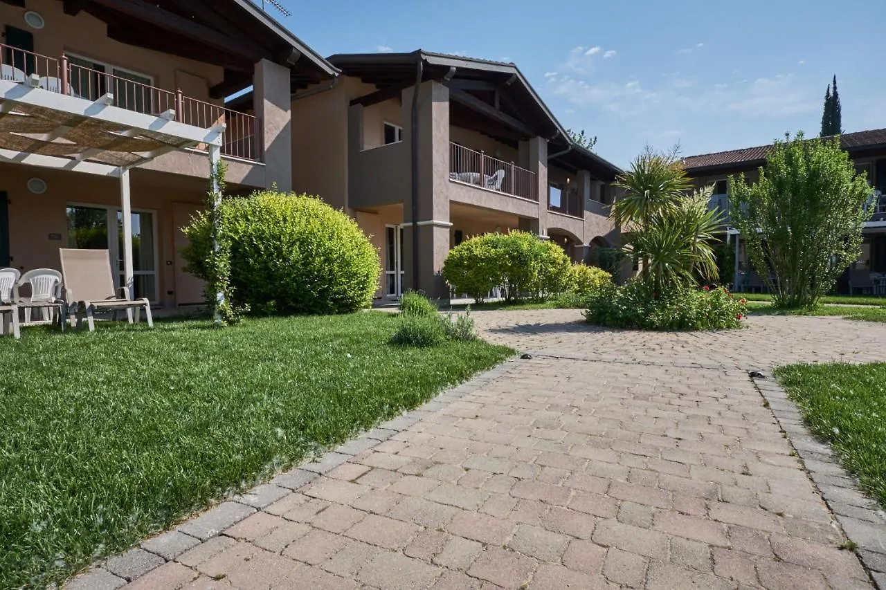 Villaggio Turistico Lugana Marina Sirmione 3*,  Itália