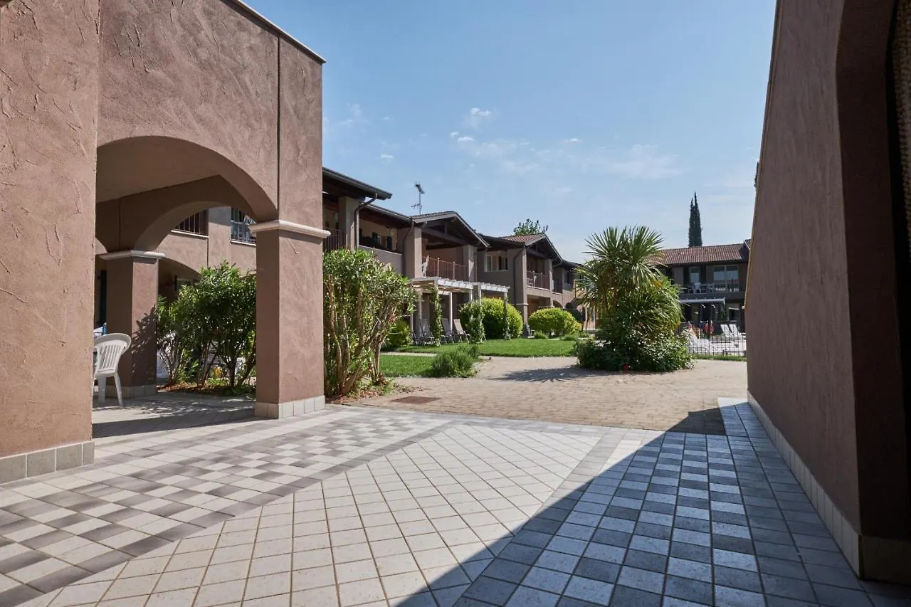 Villaggio Turistico Lugana Marina Sirmione