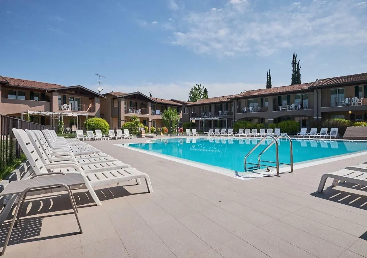 Villaggio Turistico Lugana Marina Sirmione Italy